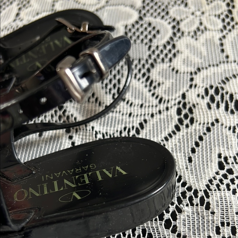 Valentino Black Sandals with Rhinestone Embellishments - Picture 5 of 10